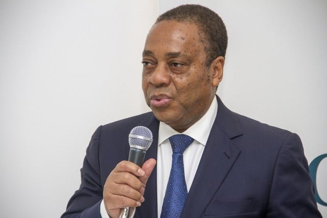Aguinaldo Jaime sobre a corrupção: O importante é que se respeita a constituição